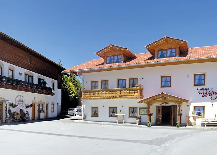 بيت ريفي Weingast 3*